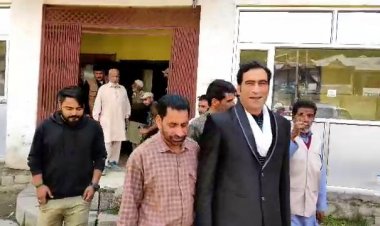 सभापति व उपाध्यक्ष के खिलाफ आज बांदीपोरा में अविश्वास प्रस्ताव पेश किया गया