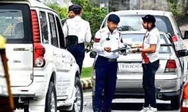 ट्रैफिक नियमों का पालन ना करने पर यातायात पुलिस सख्त
