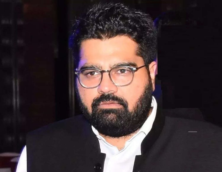 गुरुग्राम- वृद्धा आश्रम में पहुंचे सांसद कार्तिकेय शर्मा ने मनाया लोहड़ी