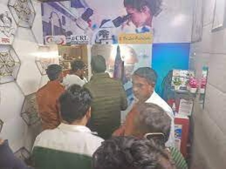 फतेहाबाद : स्वास्थ्य विभाग की कार्रवाई से खफा मेडिकल लेब संचालक हड़ताल पर